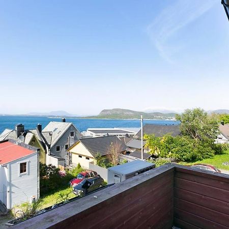 Koselig Sentrum Leilighet. Apartment Alesund Bagian luar foto